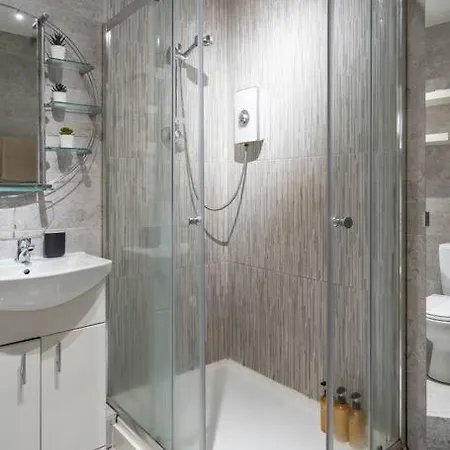 아파트 Inviting 2bd Flat 15 Mins From Heart Of Dublin! 더블린
