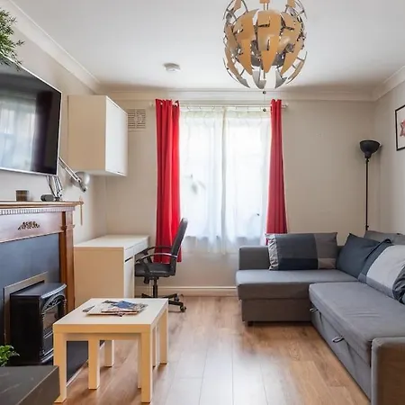 Apartamento Inviting 2bd Flat 15 Mins From Heart Of Dublin! Dublín